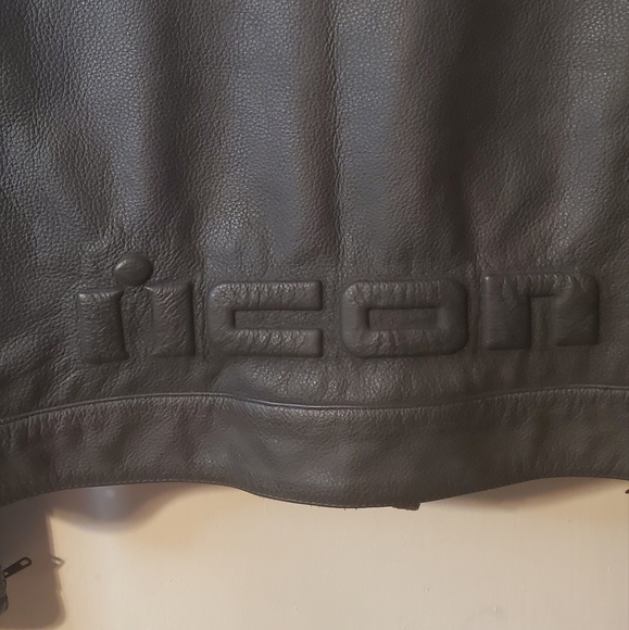ICON Motorcycle Jacket - Picture 7 of 9